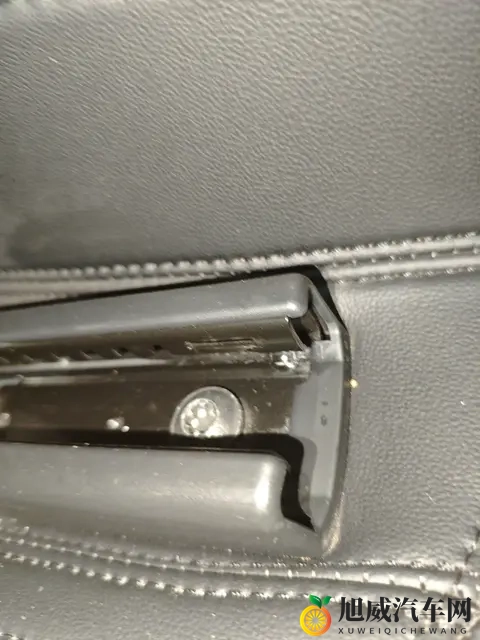 25年特斯拉Model3，表显146万公里，准新一手车，188万值不值？-1