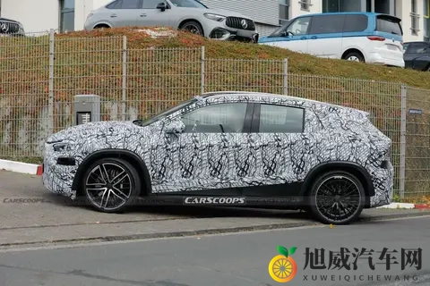 AMG纯电“小钢炮”GLA EQ谍照曝光：消息称500马力，还有漂移模式-2