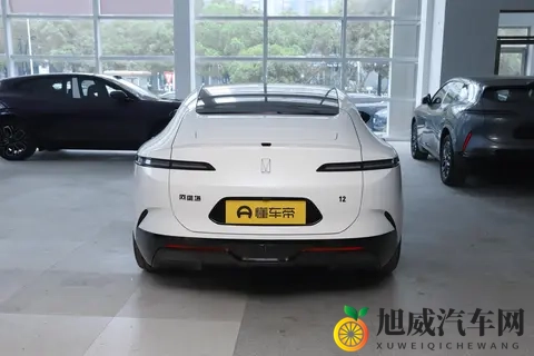 阿维塔12全新升级   十二项同级别尊享   标配华为四激光雷达  这车如何？-1