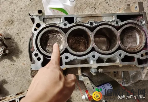 油价跌回6元时代， 为什么没人欢呼？-1