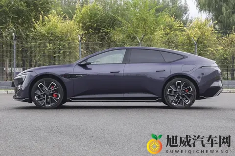 豪华车用户的真实体验：为什么说阿维塔12四激光版换对了？-2