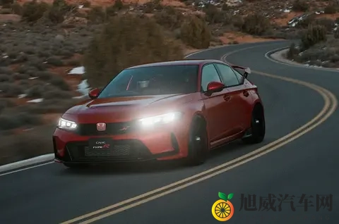 纠结思域？先看这4个核心优点+4个缺点，买车不踩雷-2