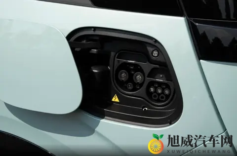 黄视频APP:新能源汽车崛起,智能驾驶技术突破,行业动态抢先看-2