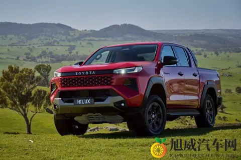 第九代丰田Hilux亮相:内饰看齐兰德酷路泽,首次推出纯电版-2