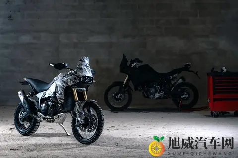 杜卡迪发布 2026 第二代 DesertX “ 沙漠 X ” 预告-1