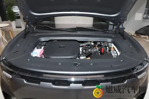 1699 万起！奔驰设计+ 雷神混动，smart #5 EHD 让豪华插混 SUV 接地气-3
