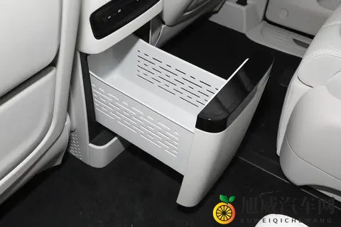 商务MPV的选车风向开始转变，26款岚图梦想家产品力值得一看-2