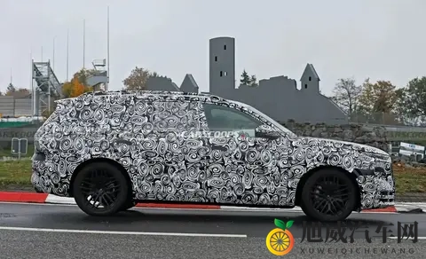 奥迪Q9霍希版曝光：这次，奥迪也要跟迈巴赫“掰手腕”了-3