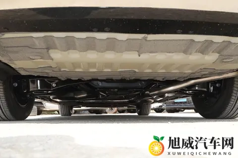 18岁禁用软件：年轻司机安全新规，智能驾驶软件如何转型？-2