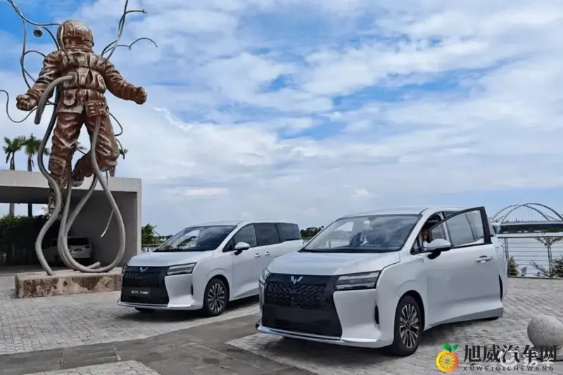 五菱星光730：全能家庭座驾，电滑门加持，出行新体验-1