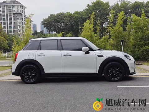 一手准新MINI，15T五门版，少女心车主必备？-1