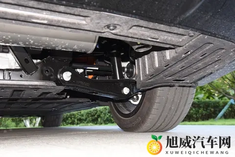 1199 万起售,激光雷达、800V 高压平台,它适合家庭用户吗?-3