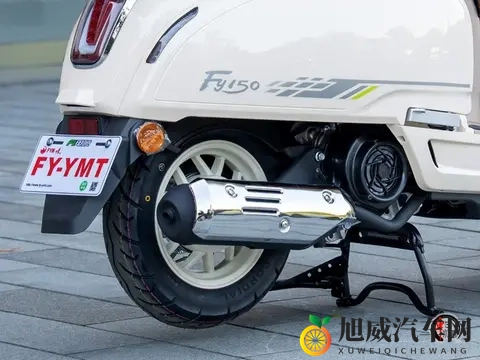 全彩仪表+智能解锁，2026款飞鹰F150复古踏板配置升级，5380元起-3