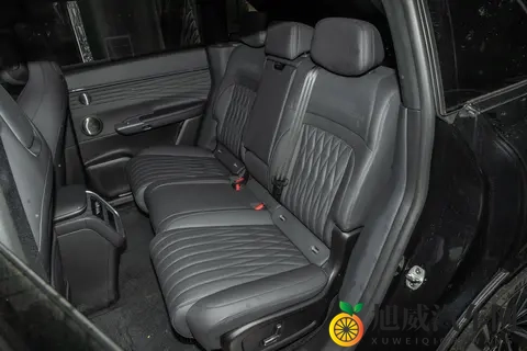 我与星纪元ET的深度体验,重新定义20万级SUV的价值感-3