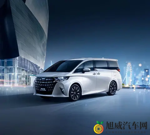 上市准备中_定价多少能接受 丰田埃尔法福祉版实车亮相2025进博会-1