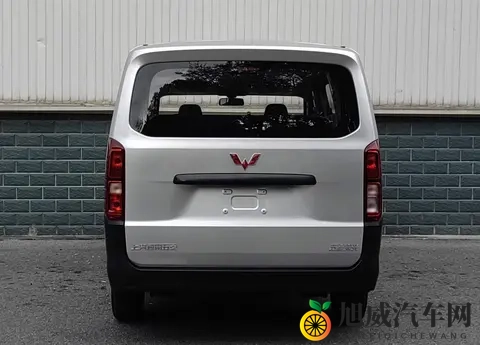 新工具车的进化之路:五菱荣光在油电之间找平衡-1