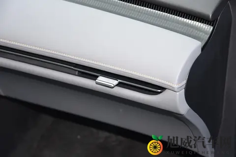 35万元起，全球续航最长大七座小鹏X9超级增程开启预售！-1