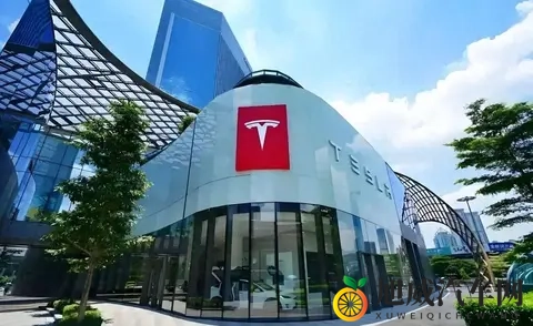 特斯拉降价换销量,赌未来无人驾驶,传统车企慌了神-1