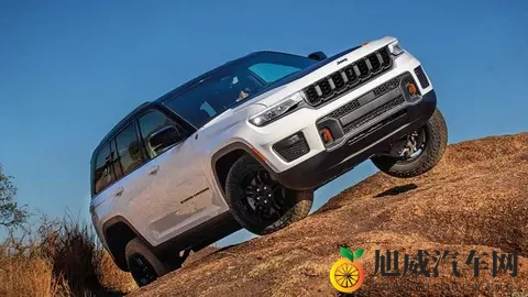 2026款Jeep大切诺基：内饰和外观图库-1