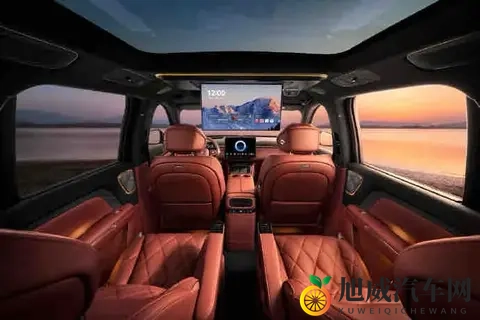 岚图泰山载家奔赴山河-1