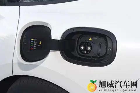 炸裂！10万就能买到带激光雷达的车？长安启源A06要卷死同行啊！-2