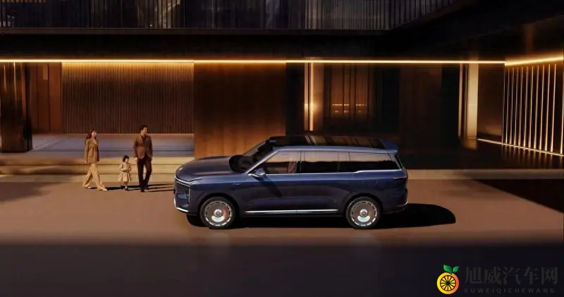 智己LS9上市：30万级旗舰大六座新标杆？3228万起-1