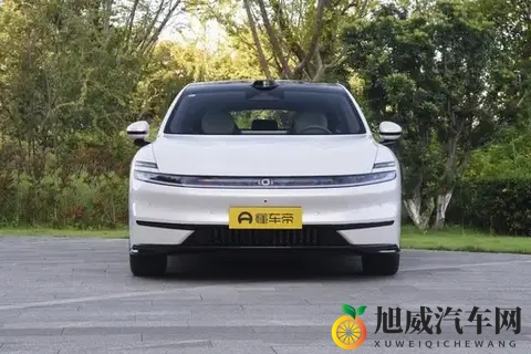 长安启源A06将于11月9日上市！空间大、配置高，适合家用-2