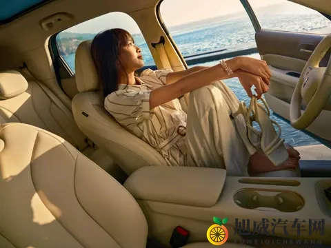 顶配也不到15万！欧拉5预售1098万起，应该怎么选？-3