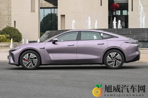 2025 款星纪元 ES 价格超良心，11月购车福利还多，这性价比绝了！-2