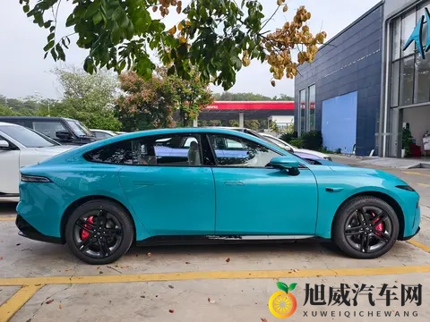 年轻人的第一台“百万”四驱轿跑  东风奕派eπ007+  标配激光雷达-3