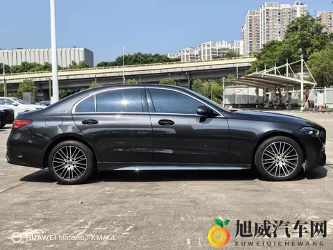 20万出头,体验优雅与运动——准新奔驰C260L-3