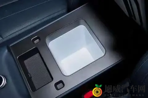 不到20万的“方盒子”SUV怎么样？方程豹钛7试驾后，说说真实感受-2