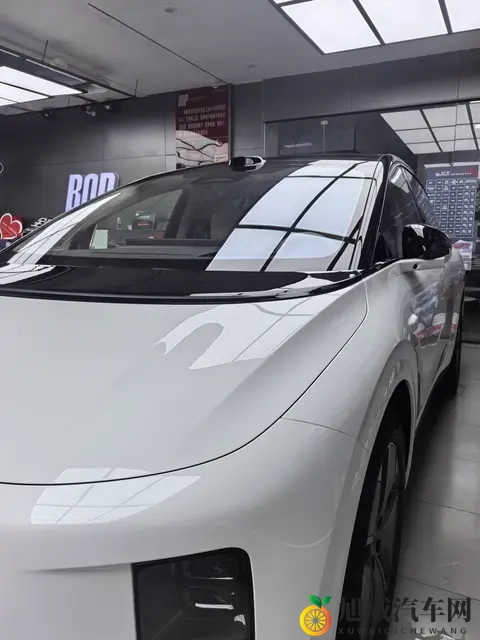 红豆2.0多功能开挂：智能科技新宠，汽车市场新潮流-2