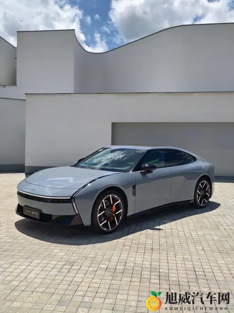 别在技术爆炸期，当汽车的“小白鼠”-2