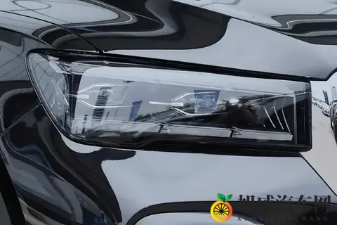 一年开了1万公里，我总结这款车最真实的使用感-1