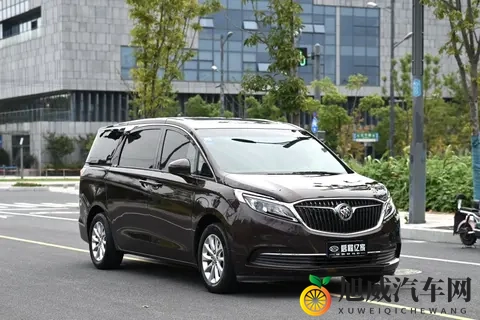 专看美女的软件,韩国:汽车软件新潮流,美女车型两不误-3