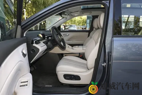 1268 万起,埃安AION i60这款新车,让增程车不再是中高端专属-2