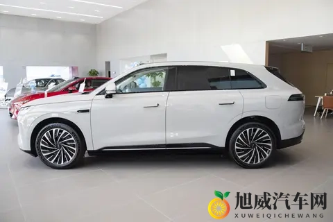 17万起售，标配空悬+CDC+8295，星途星纪元ET如何？-2