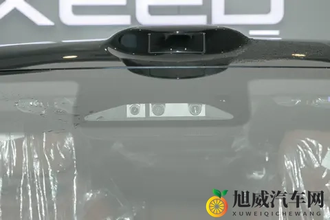 星纪元ES 2025款深度体验：1645km续航与驾驶体验的精妙平衡-2