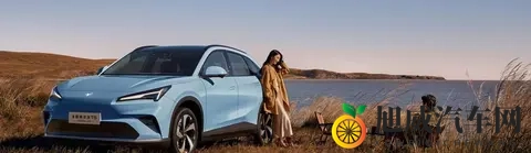 极狐T5一夜成名：15万SUV里有0醛座舱，还有中科院技术加持！-2