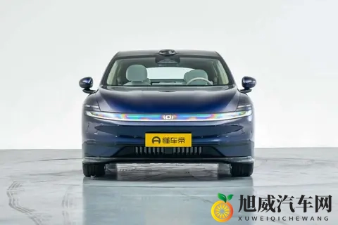 奇瑞风云A9L光辉四驱版上市，置换抢购价1719万元起-1