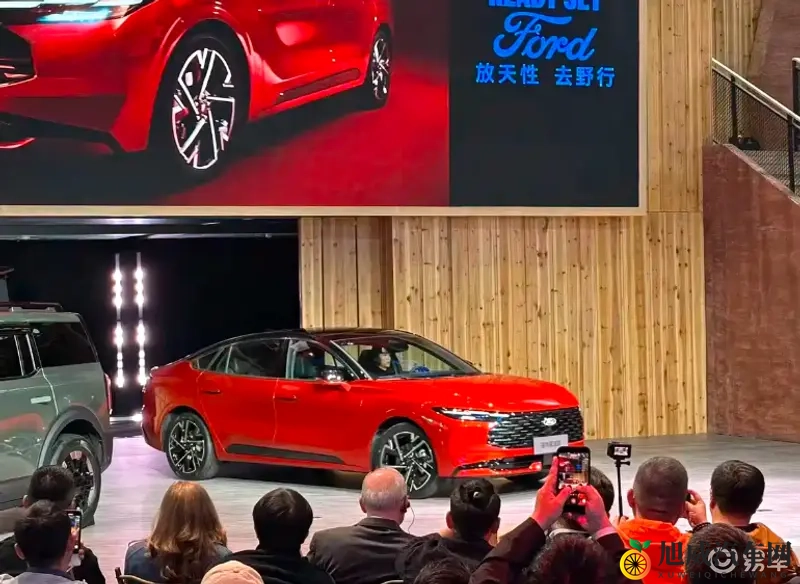 2025广州车展 新款蒙迪欧发布 20T动力升级-1