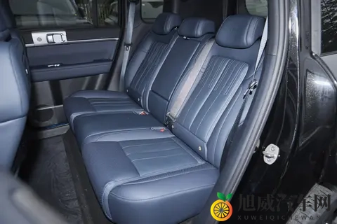 比亚迪又出爆款！大五座空间，续航超1300km，家用再合适不过-1