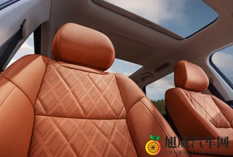 10月销量即将破万的零跑C16，为啥能够实现销量连续上涨-3