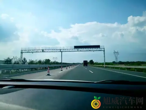 为何300公里的高速,导航却预计要开5个小时?告诉你真相!-1