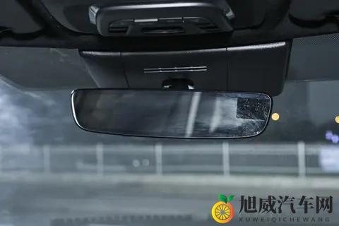 2026款丰田锋兰达:燃油版vs混动版,9款配置如何选?-2