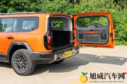 实拍体验奇瑞纵横 G700，续航 1400 公里，售价 3299 万起-2