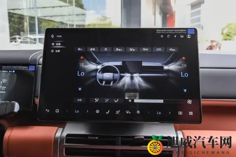 比亚迪又添新丁，配双电机四驱+1300公里续航，钛7买得钛对了-3