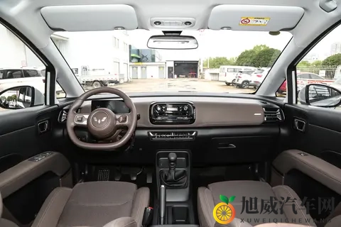 738 万起置换！星光 730 2025 款 15T 6MT 舒适型家用体验-3