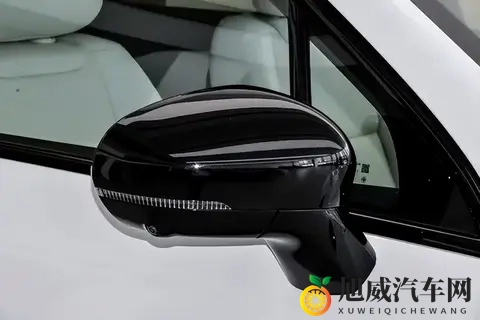 已有燃油车，还想加购家用六座？这台可能是最稳的选择-1